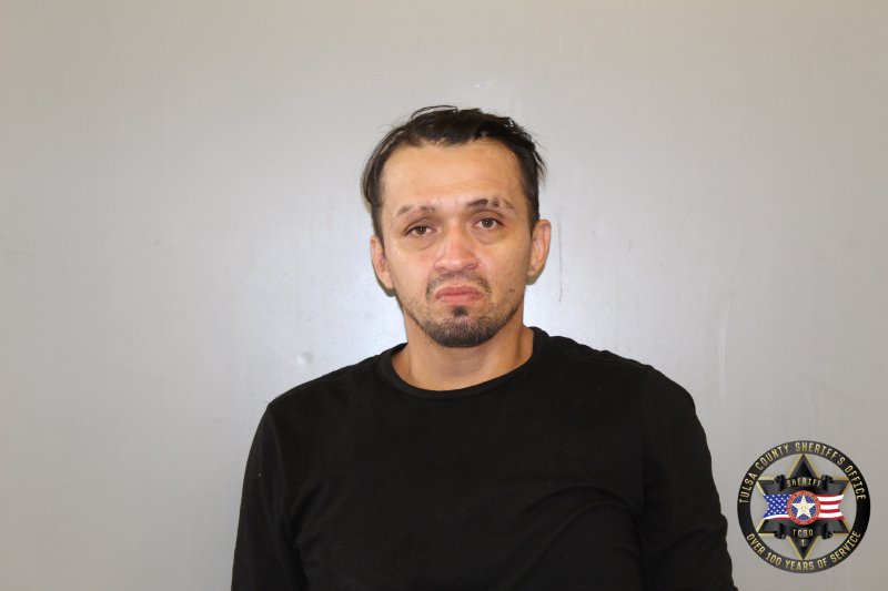 Booking photo of Isaac Hernandez