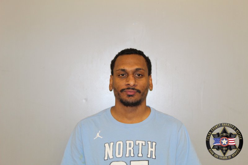 Booking photo of Kevon Woods Bates