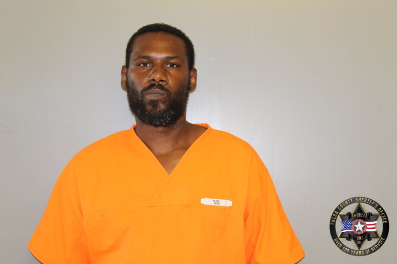 Booking photo of Anthony Mccray