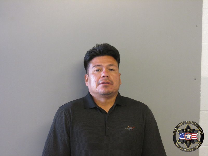 Kuna Lowe booking photo