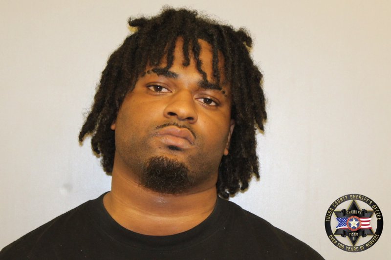 Xzameion Beal booking photo