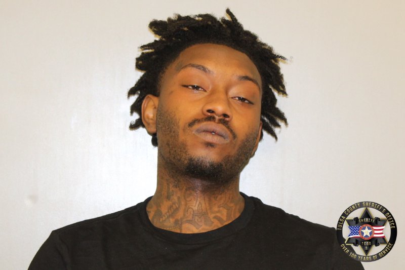 Antonio Heard booking photo