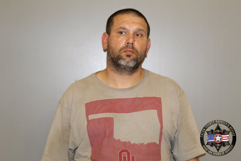 Tyler Hunt booking photo