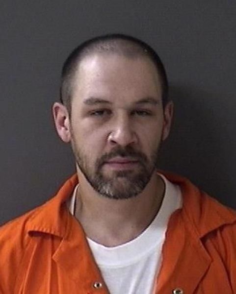 Booking photo of Kenneth Dumond