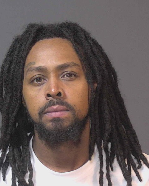 Booking photo of Darius Crowder
