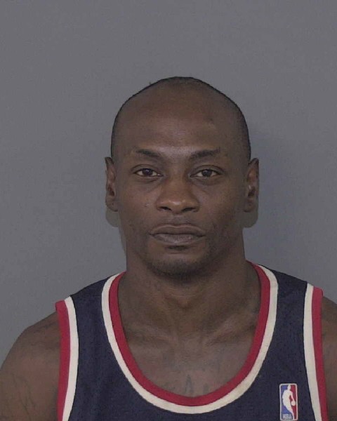 Booking photo of Darrell Coffey