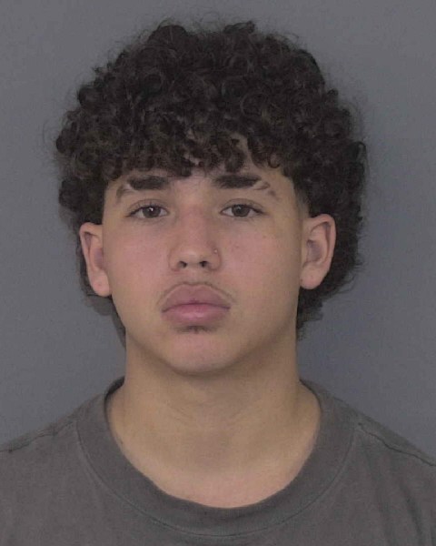 Booking photo of Leonardo Mendez