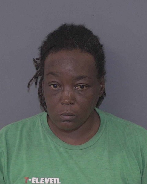 Booking photo of Santarsha Lindsey