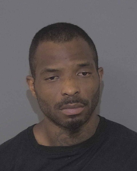 Booking photo of Keontez Wadsworth