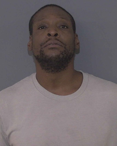 Booking photo of Shaunta Alsobrooks