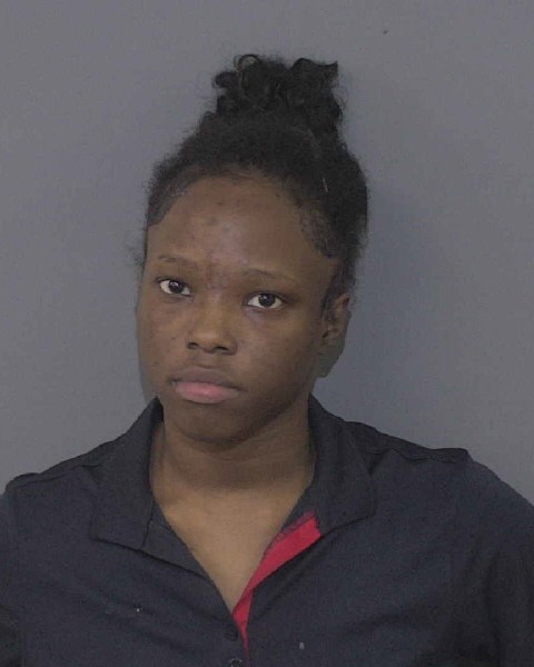 Booking photo of Arianna Thomas