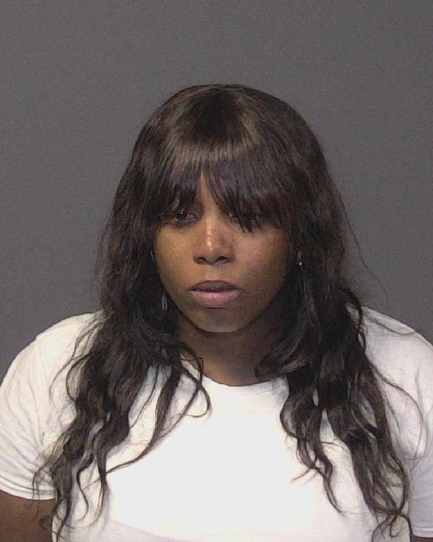 Booking photo of Darylmeka Green