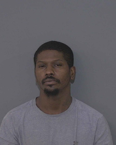 Booking photo of Jaitel Staton