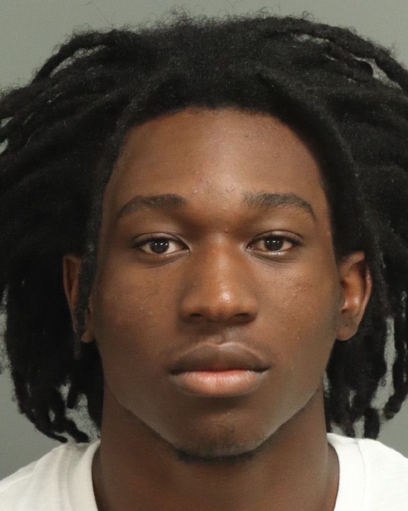 Booking photo of Tahkizen Robinson