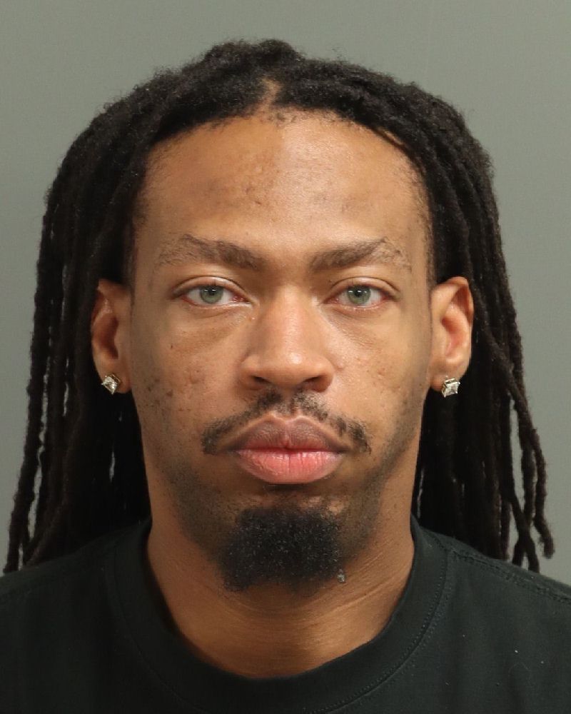 Booking photo of Lavorius Barnes