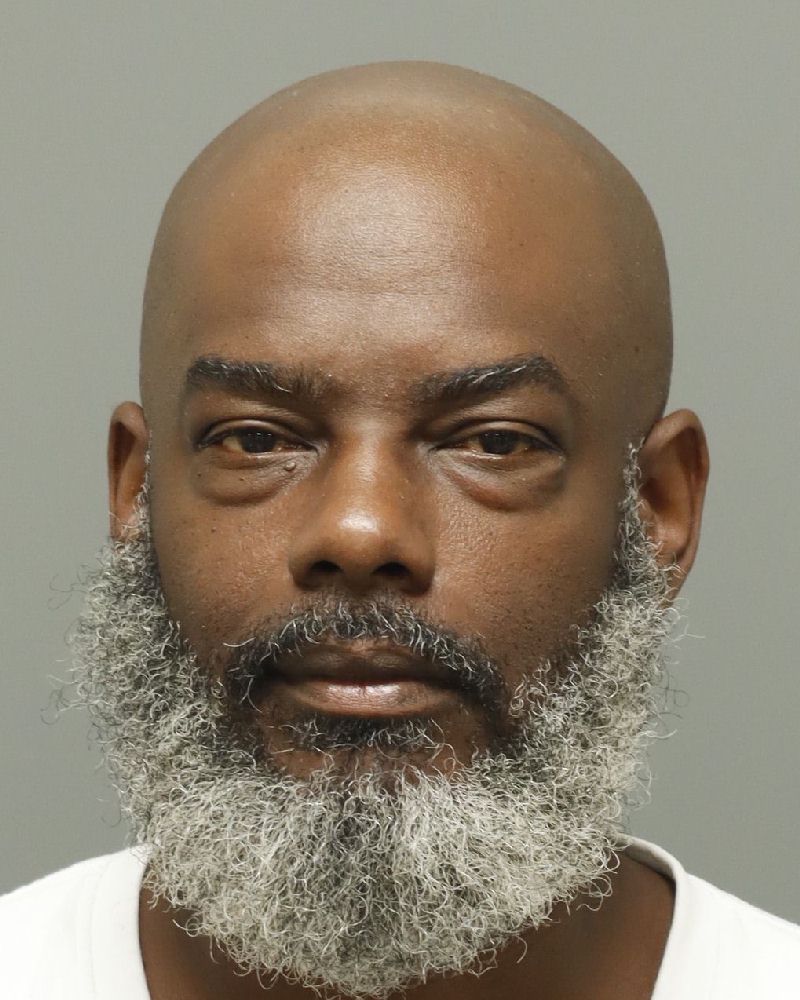 Booking photo of Michael Benton