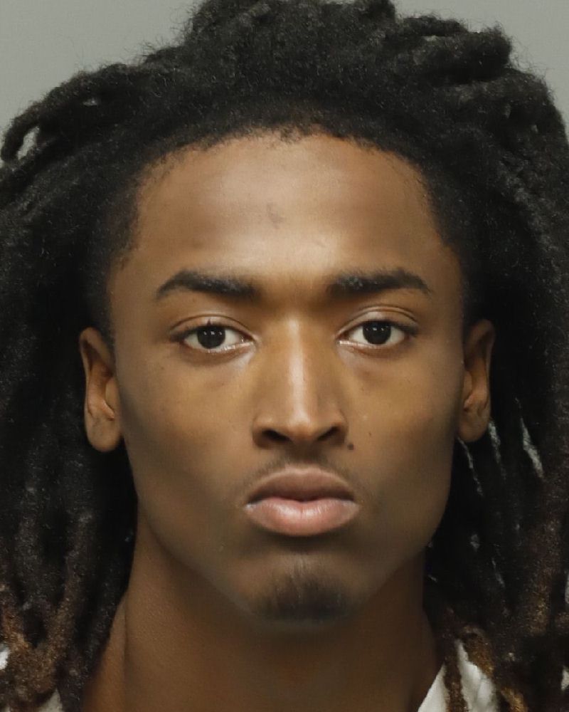 Booking photo of Montrell Barton
