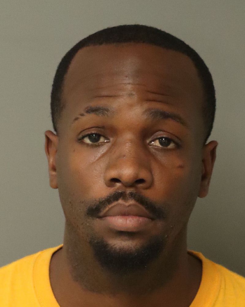 Booking photo of Derrick Walton