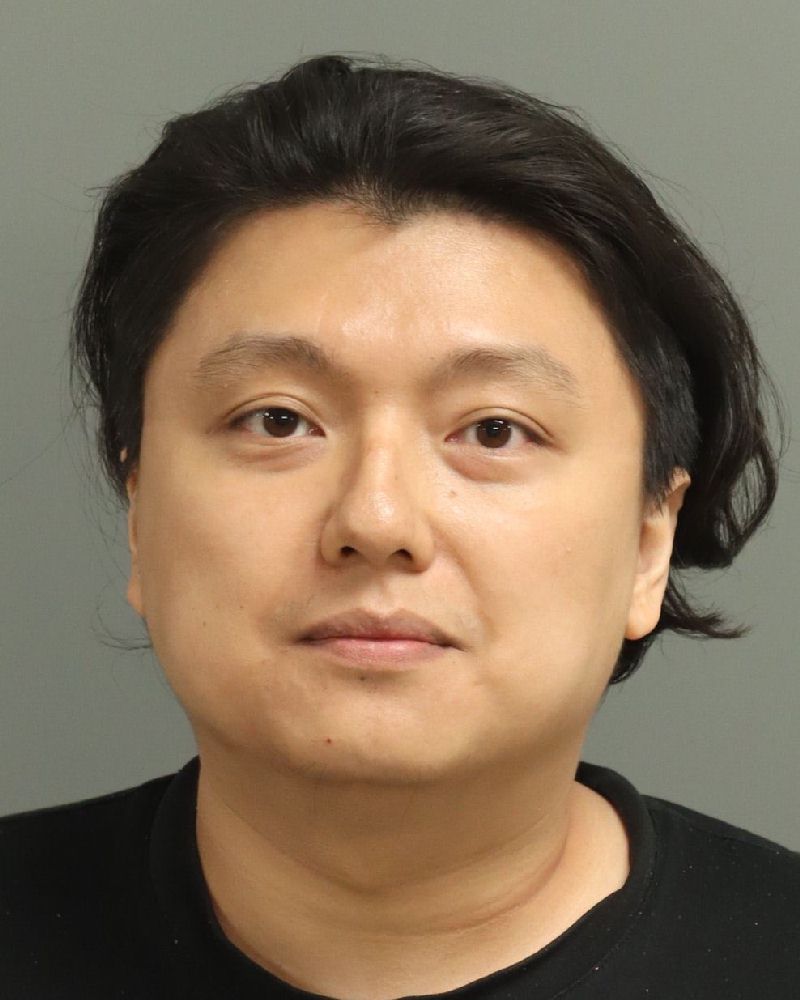 Booking photo of Xinchen Wang