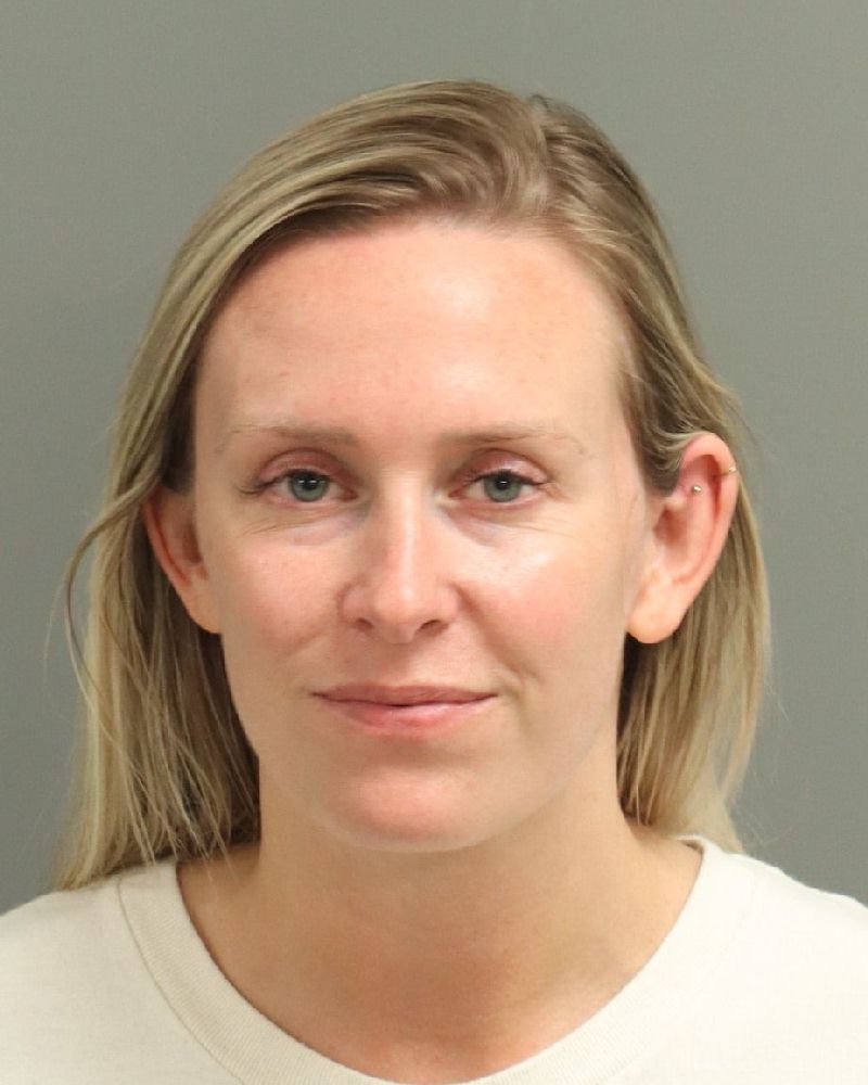 Booking photo of Lindsay Simon