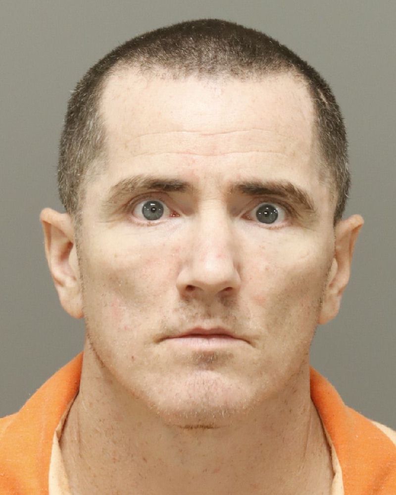 Booking photo of Michael Lintz