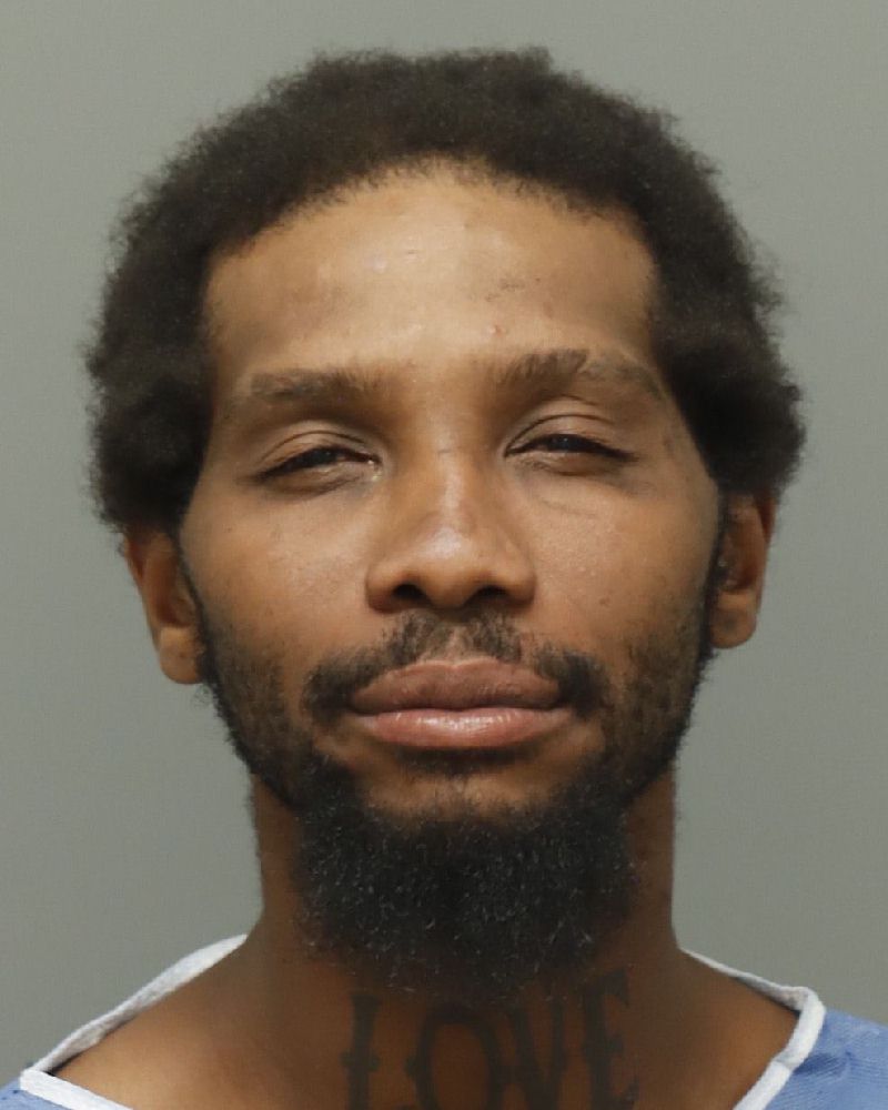 Booking photo of Dlonzo Wilson