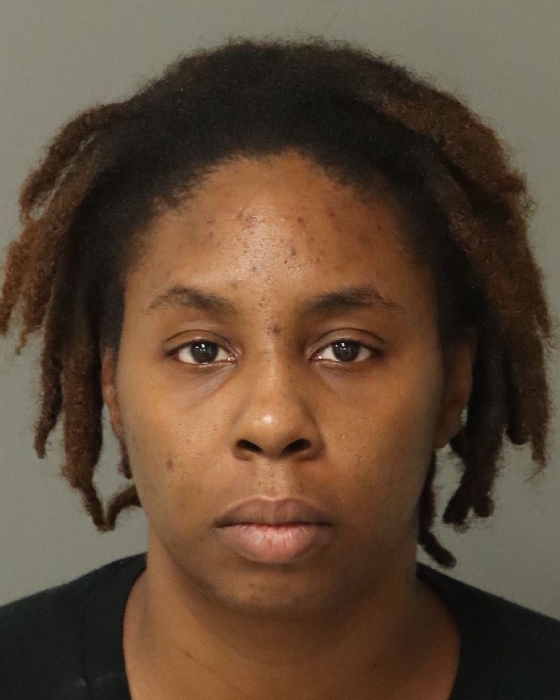 Booking photo of Shante Kelly