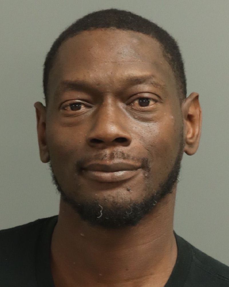 Booking photo of Demarus Richardson