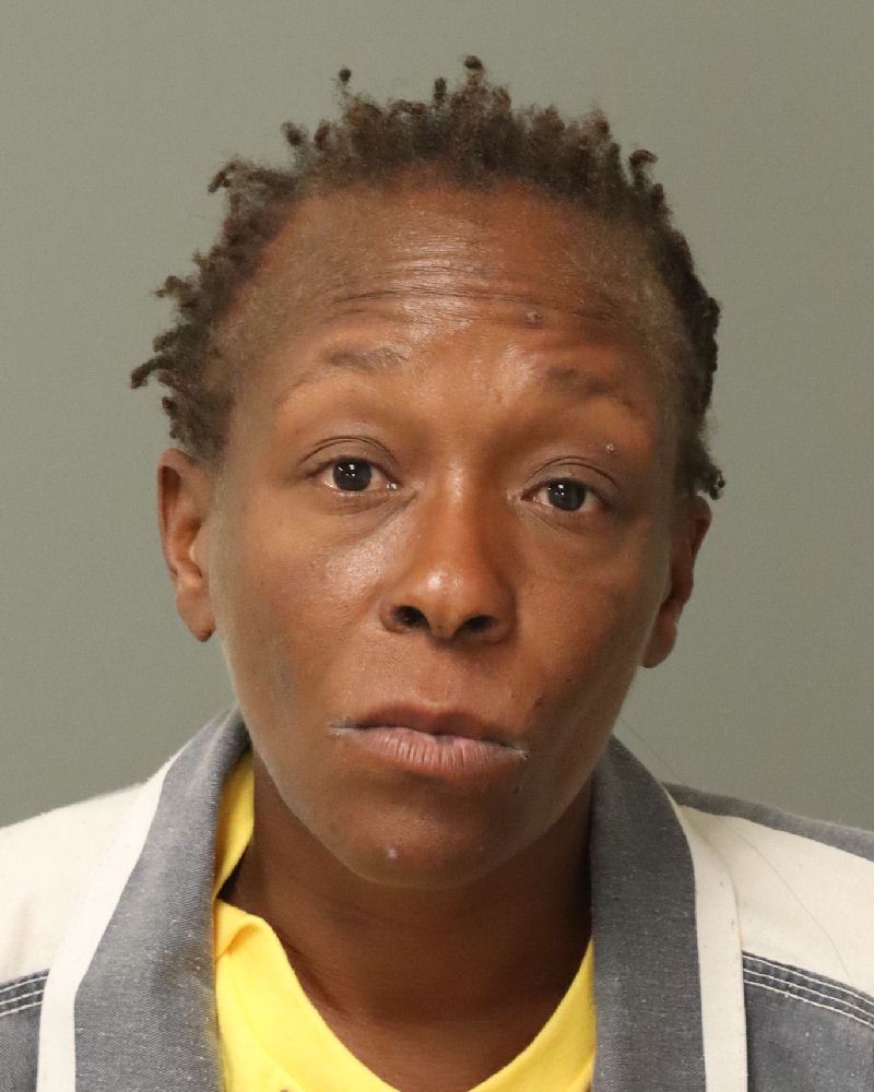 Booking photo of Ikeisha Kearney