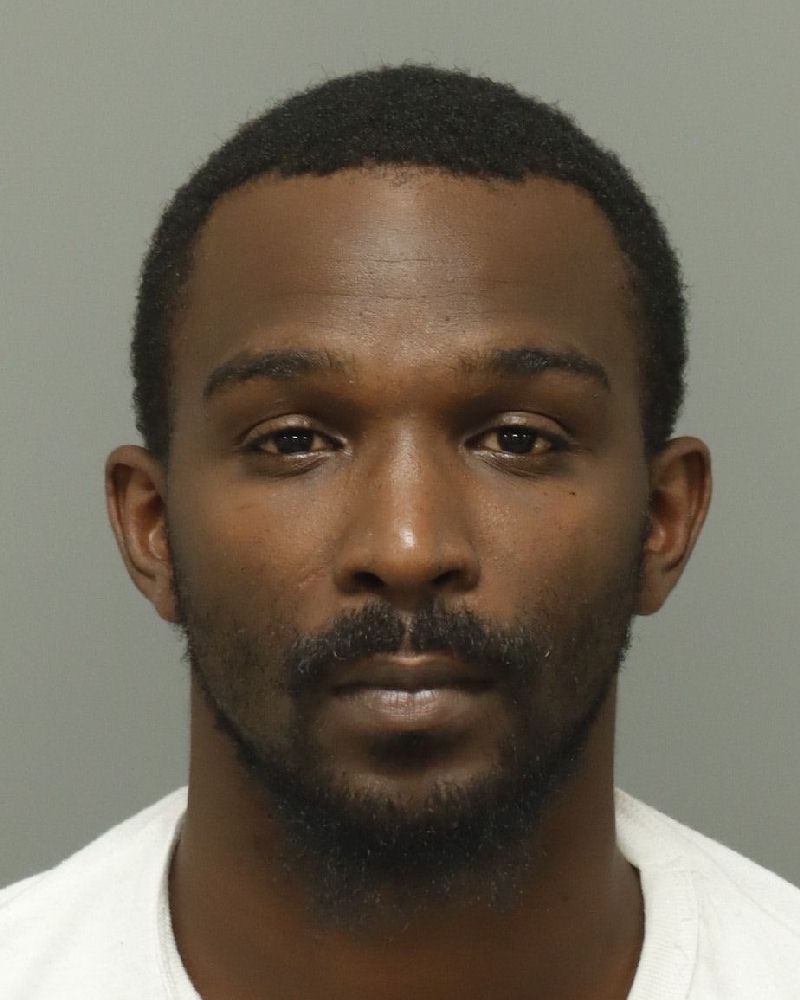 Booking photo of Robert Wright
