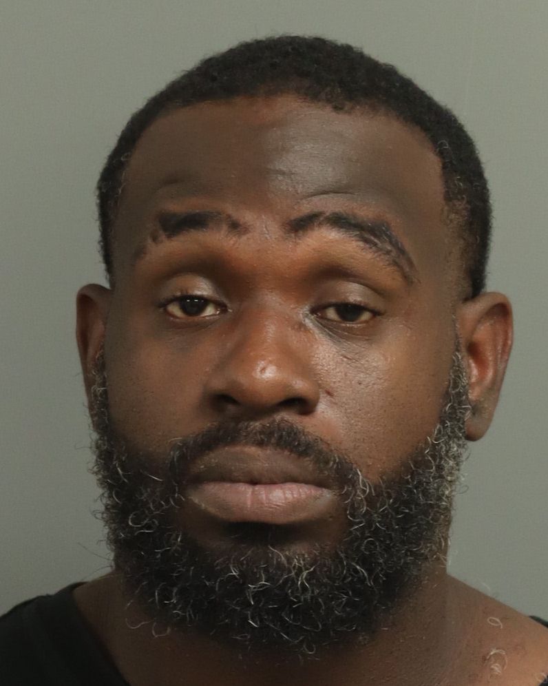 Booking photo of Ellis Capers