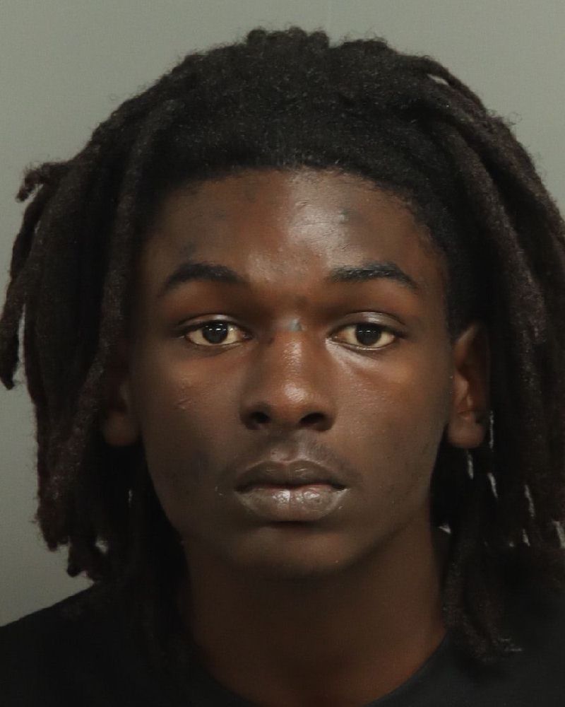 Booking photo of Zymir Smith
