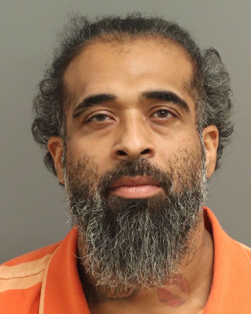 Booking photo of Allan Guerrero