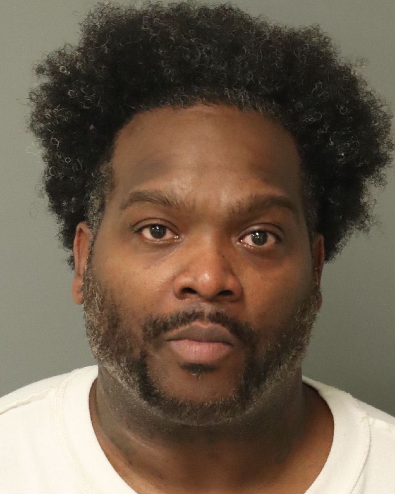 Booking photo of Garth Brown