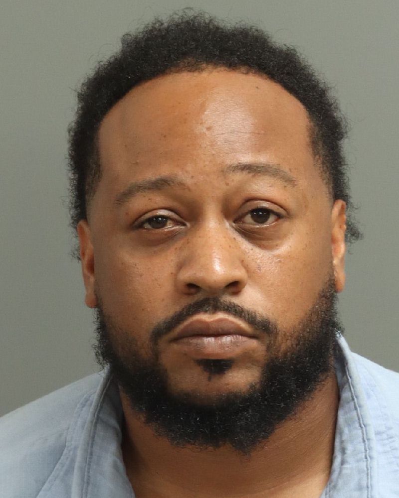 Booking photo of Malcolm Staton