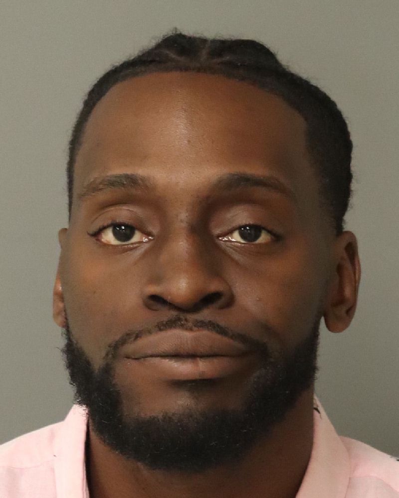 Booking photo of Robert Arukwe