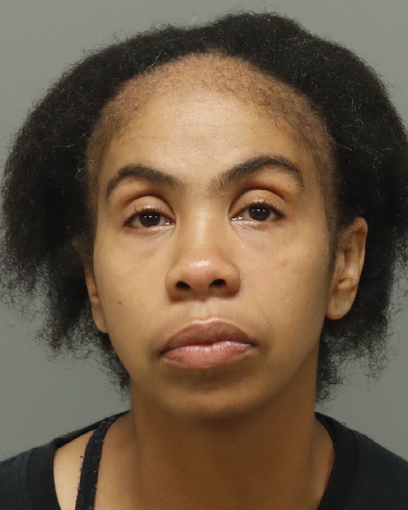 Booking photo of Latanya Dugger