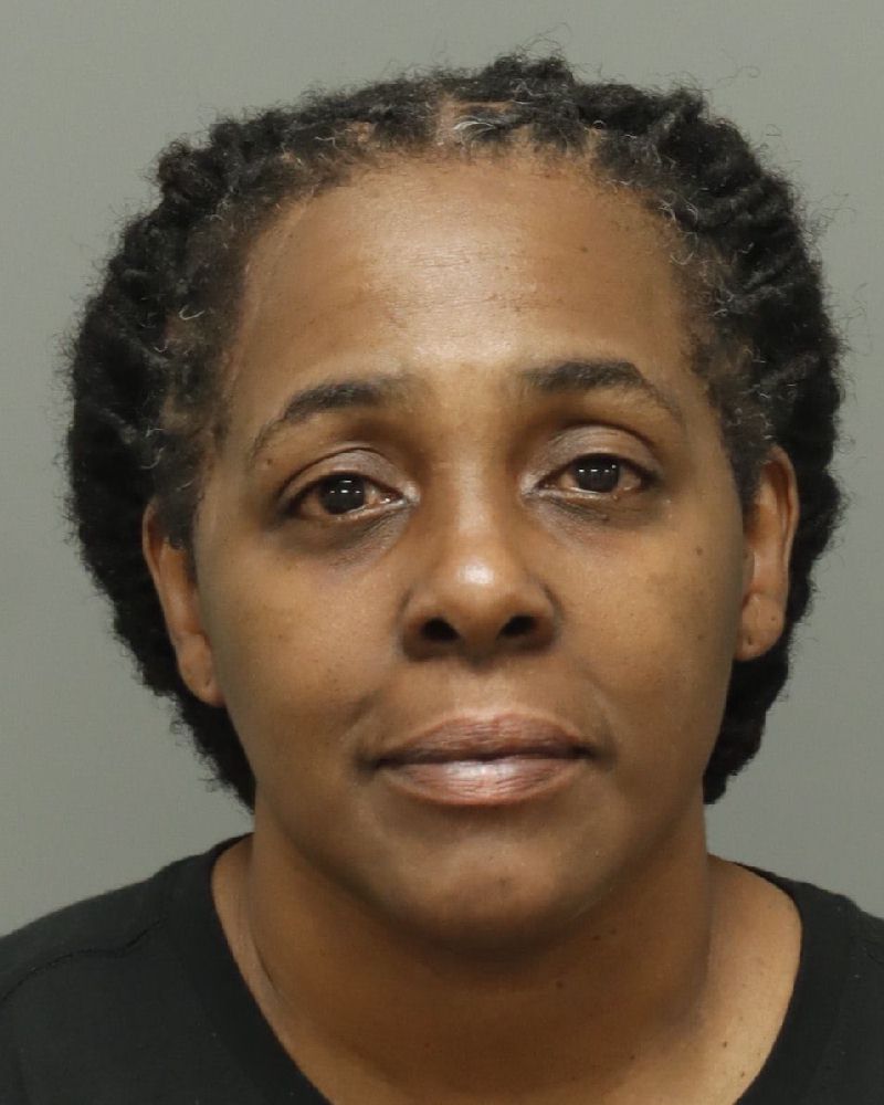 Sheneka Kizer booking photo