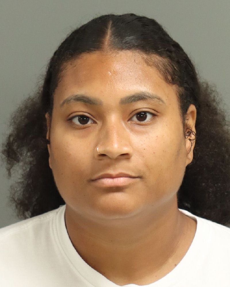 Booking photo of Alexis Mclean