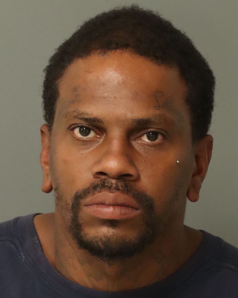 Booking photo of Dustin Bettis