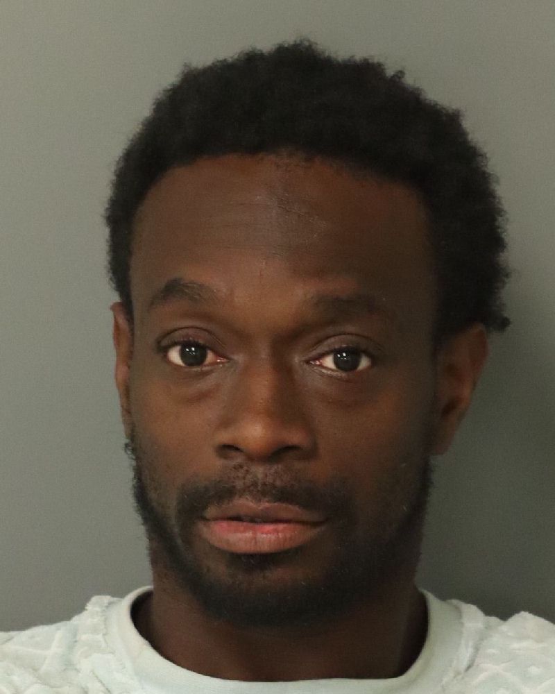 Booking photo of Darris Quick