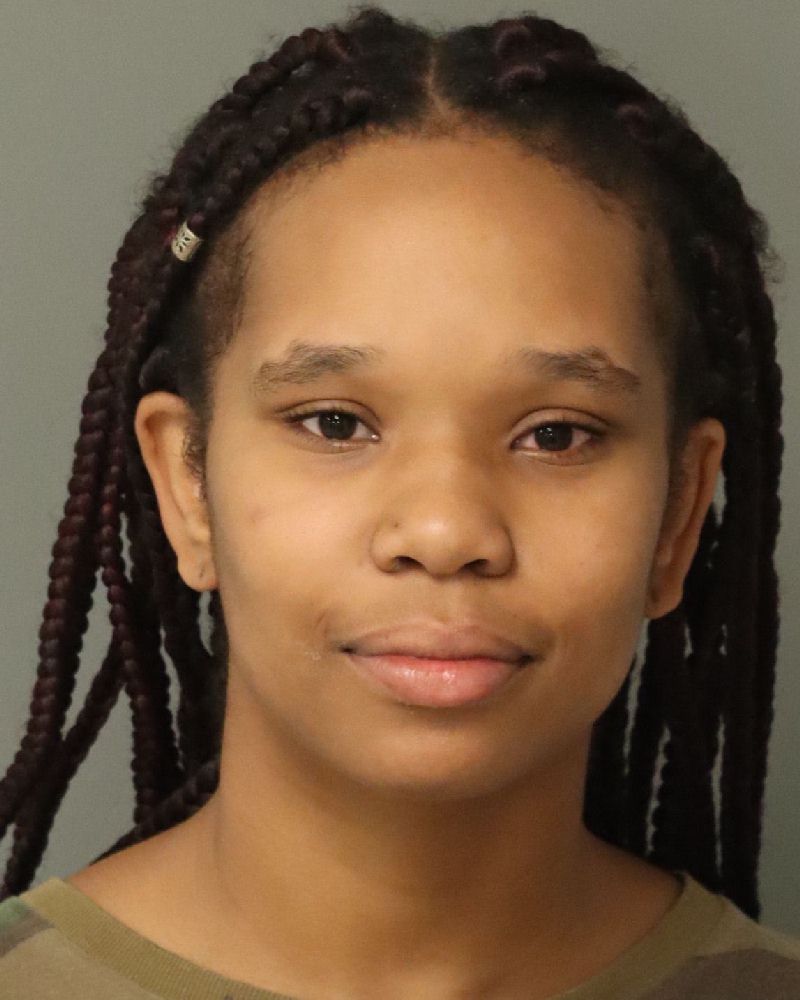 Booking photo of Avyonia Darouichi