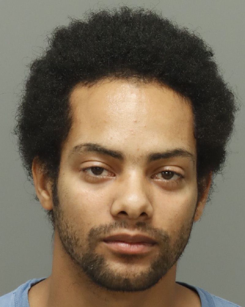 Booking photo of Kentrick Lindo