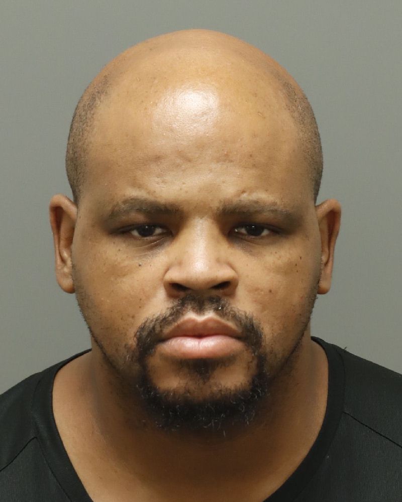 Booking photo of Ramiel Williams