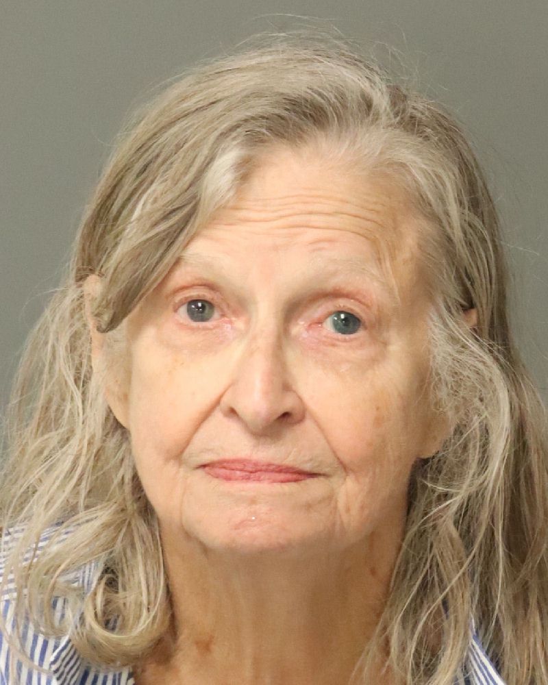Gwendolyn Wilkes booking photo