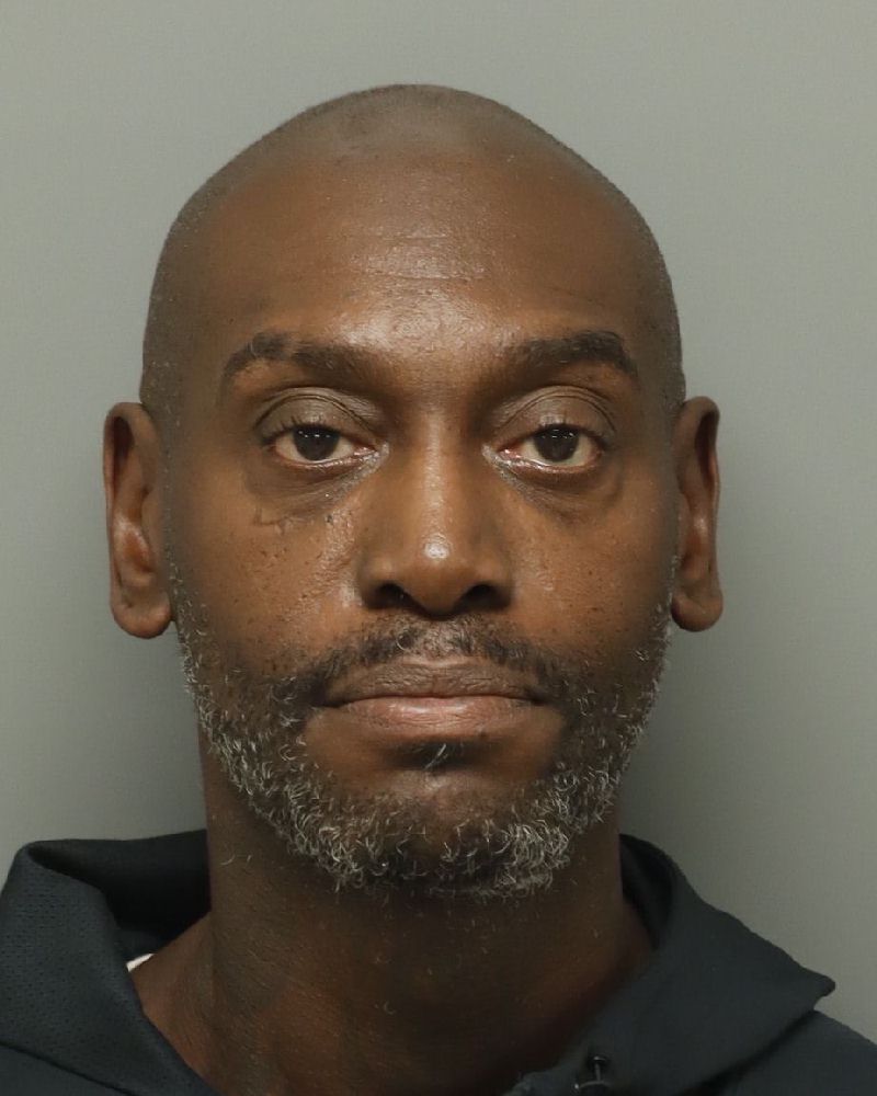 Booking photo of Christopher Simmons