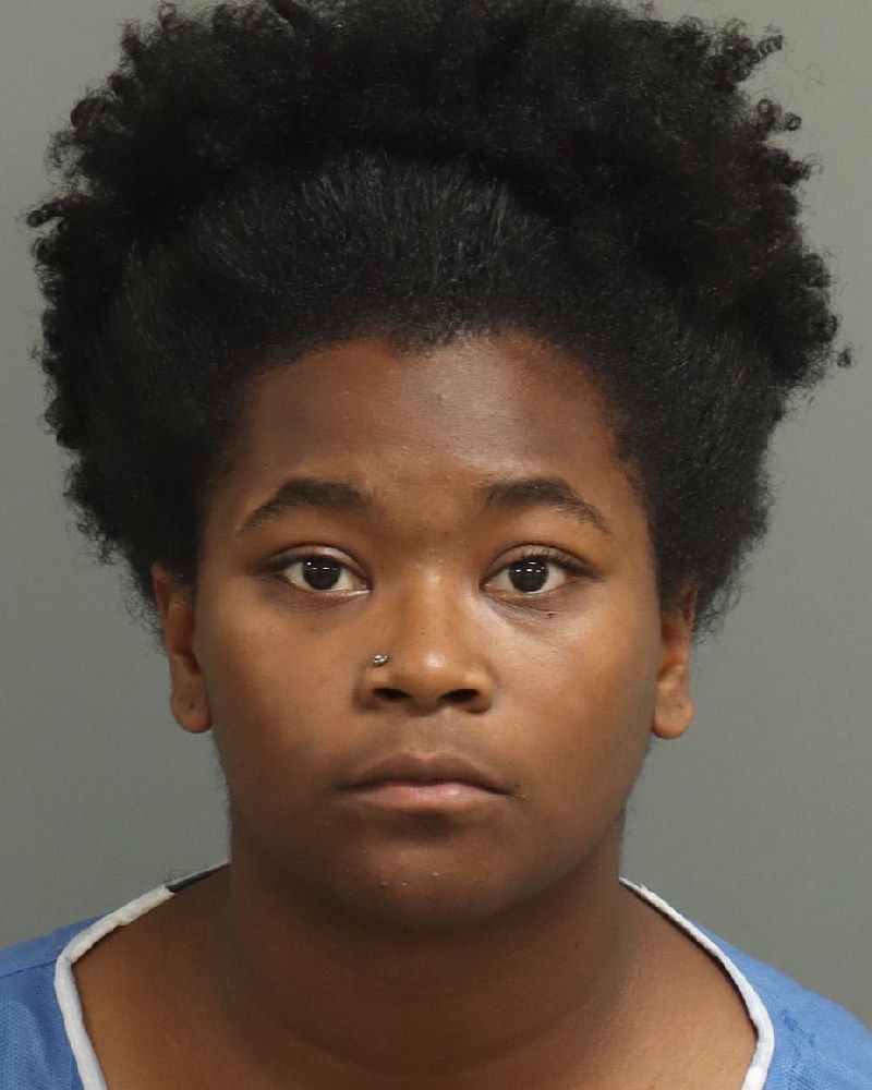 Sarae Gunter booking photo