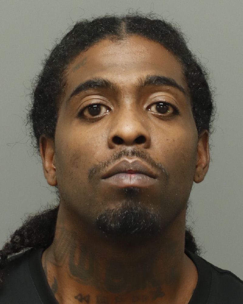 Desmon Peaks booking photo
