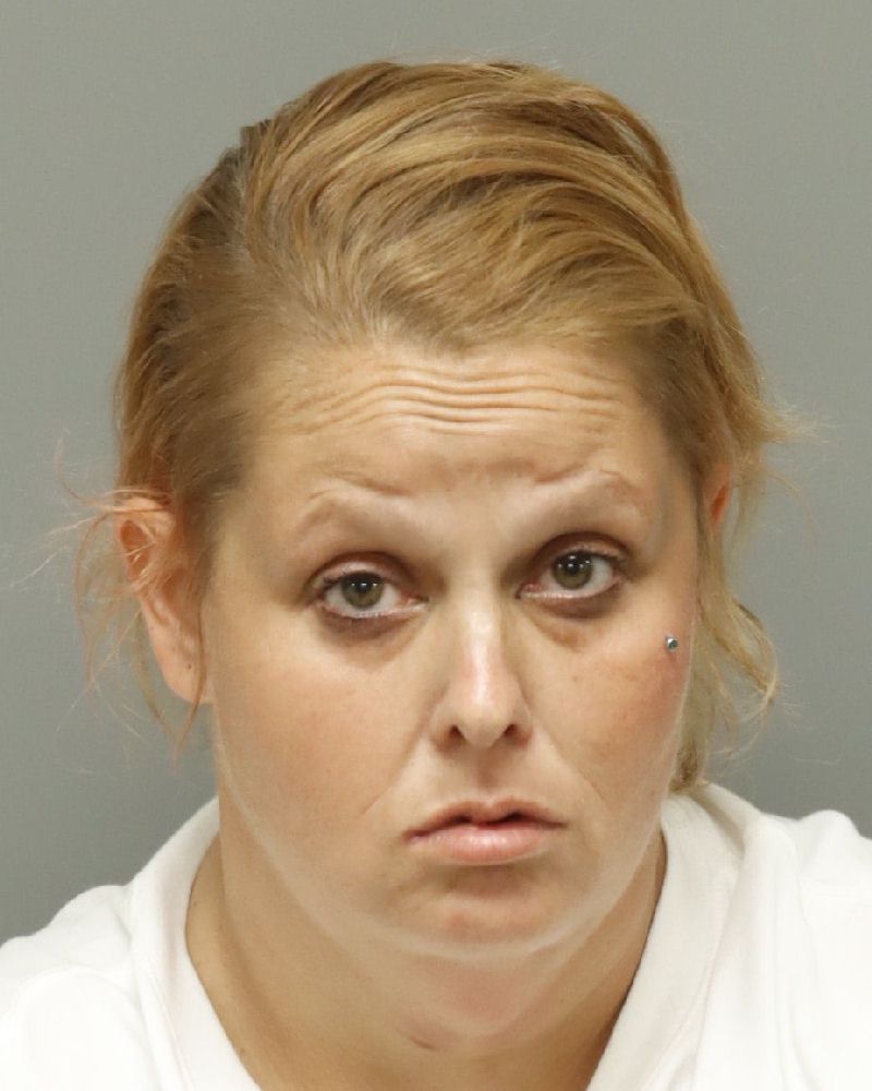 Booking photo of Maria Arnold