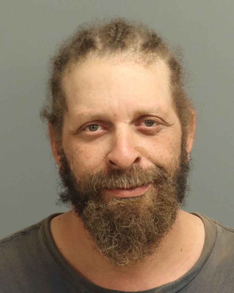 Booking photo of Robert Suitt